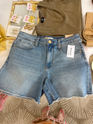 Jane High Rise Long Short W/ Fray Hem