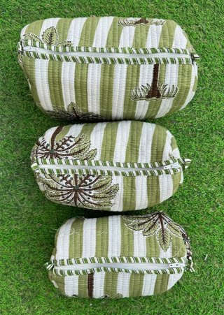 COSMETIC BAG - MEDIUM