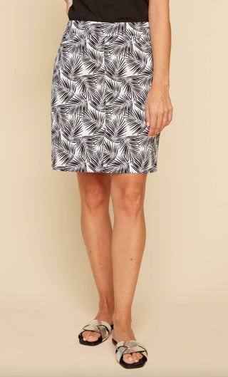 RENUAR PULL ON 19" SKORT BLACK