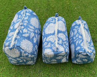 COSMETIC BAG - SMALL